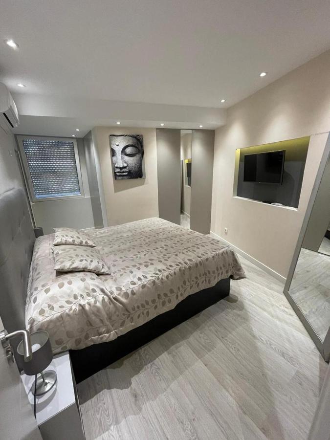 Apartamento Acolhedor Na Amadora Apartment Ngoại thất bức ảnh